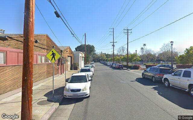 Street view near Encina Avenue, Palo Alto, CA