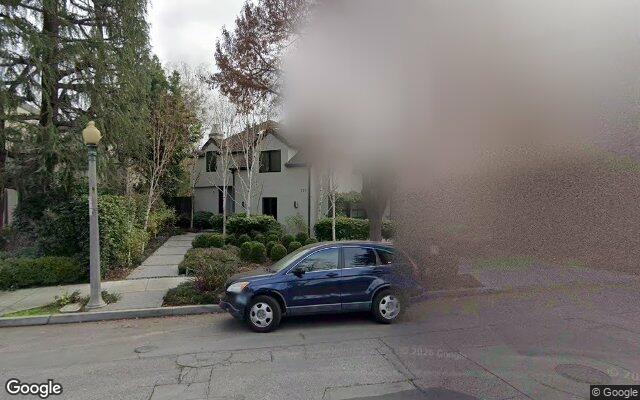 Street view near Hamilton Avenue from Roads Drive to Center Drive